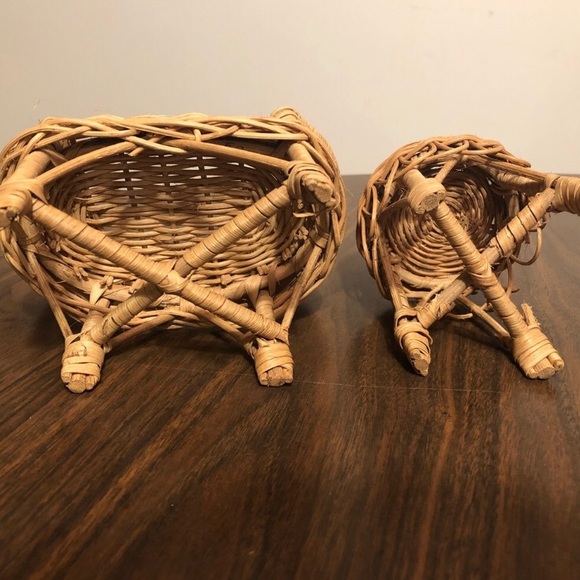 Vintage Mini Wicker Chair Table Set - Picture 5 of 6